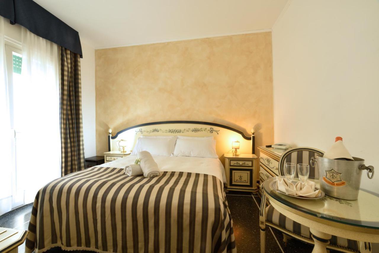Hotel Morchio Mhotelsgroup Diano Marina Exterior photo