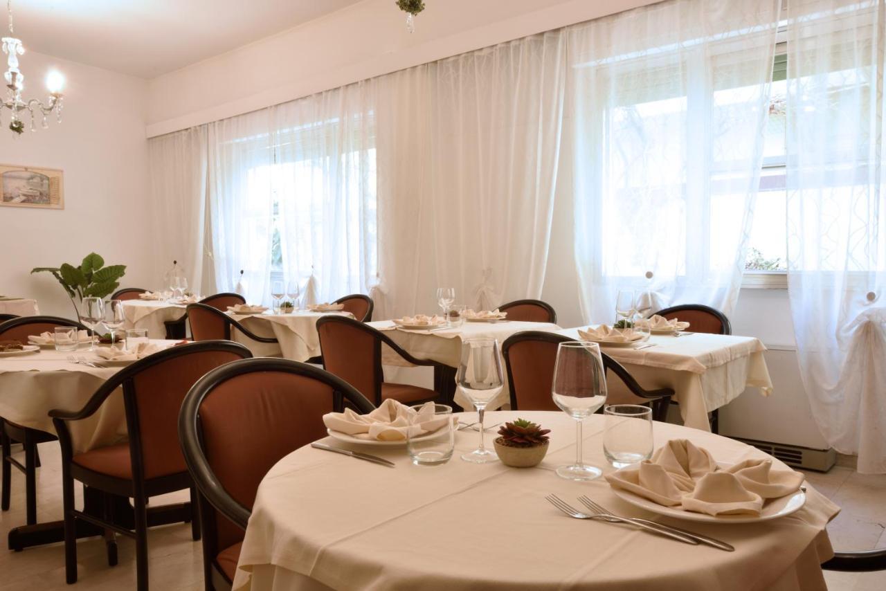 Hotel Morchio Mhotelsgroup Diano Marina Exterior photo