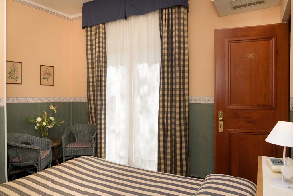 Hotel Morchio Mhotelsgroup Diano Marina Exterior photo