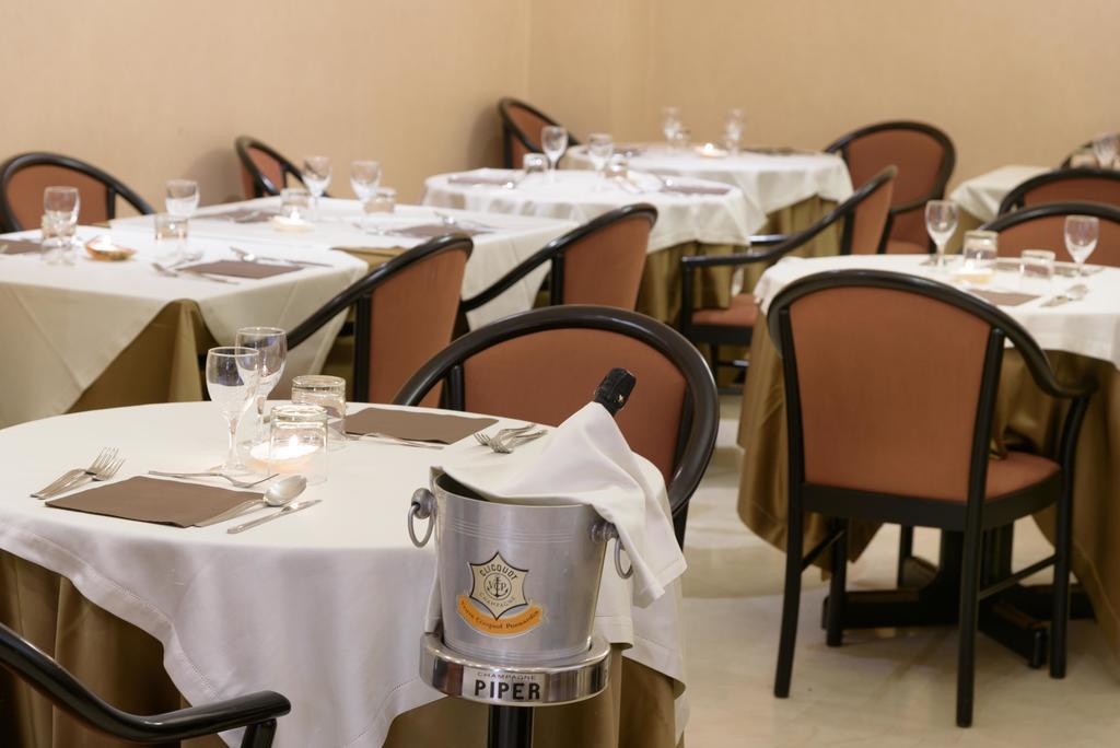 Hotel Morchio Mhotelsgroup Diano Marina Exterior photo