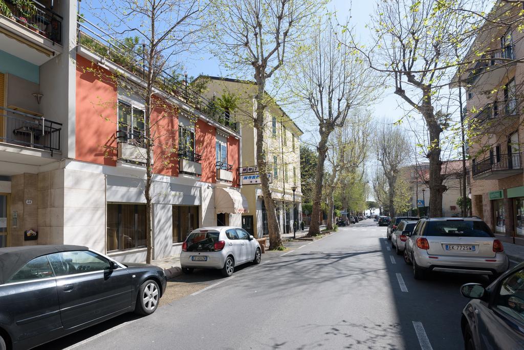 Hotel Morchio Mhotelsgroup Diano Marina Exterior photo